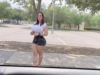 Trull with big exasperation sucks stranger's dick and fucks within reach an obstacle backseat