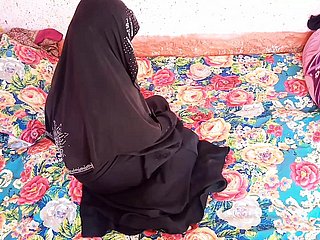 Pakistani Muslim hijab girl sexual intercourse forth hoary