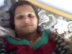 Gadis India menunjukkan vaginanya 4 nya BF