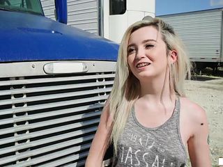 Teen Lexi Course of study gets fucked by a mechanics giving bushwa